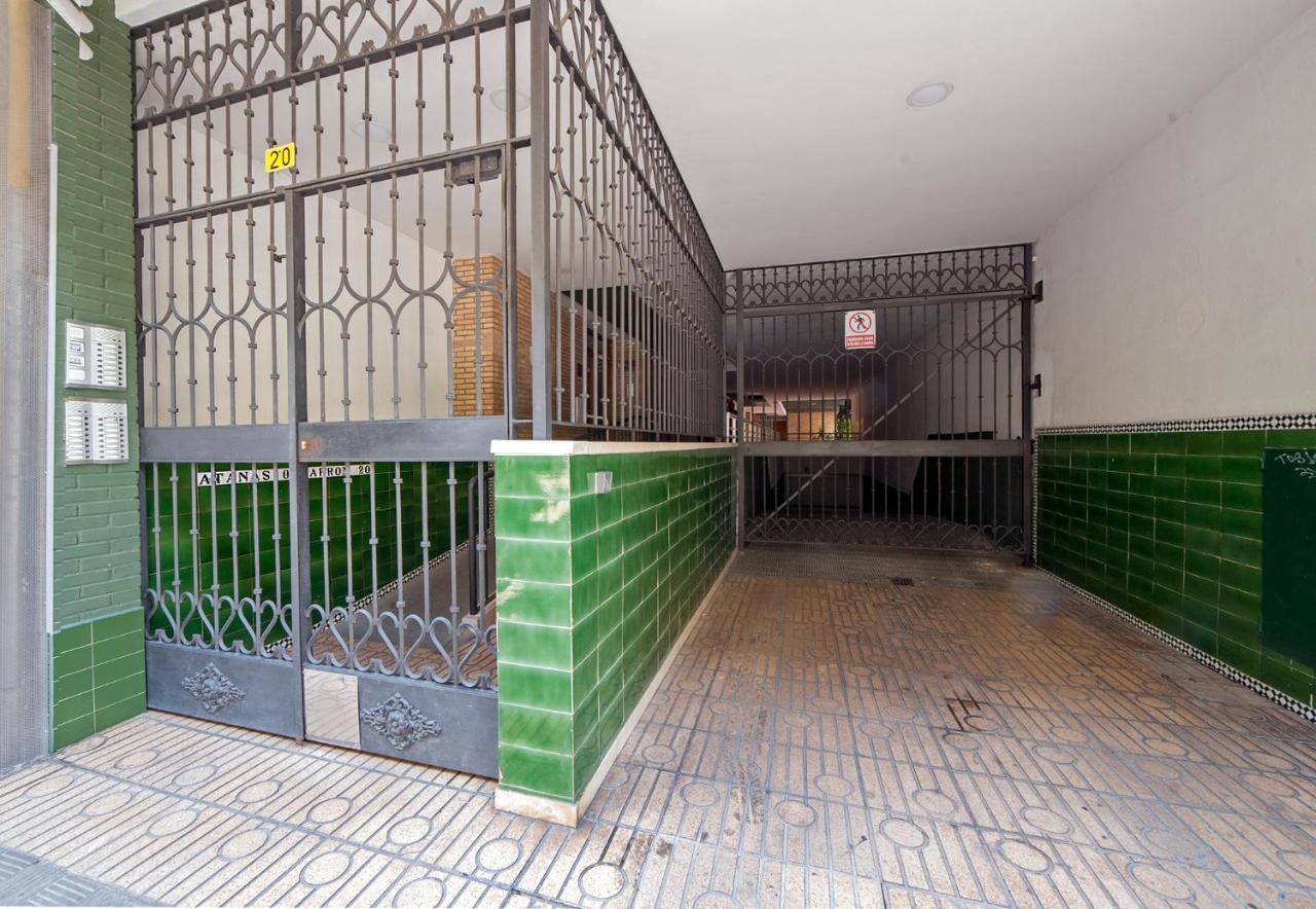 Atanasio Barron Appartamento Siviglia Esterno foto